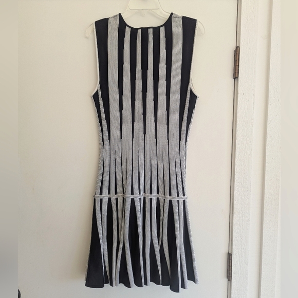 Diane von Furstenberg Celine Tank Dress size M Jersey Knit Drop Waist DVF - Picture 5 of 5